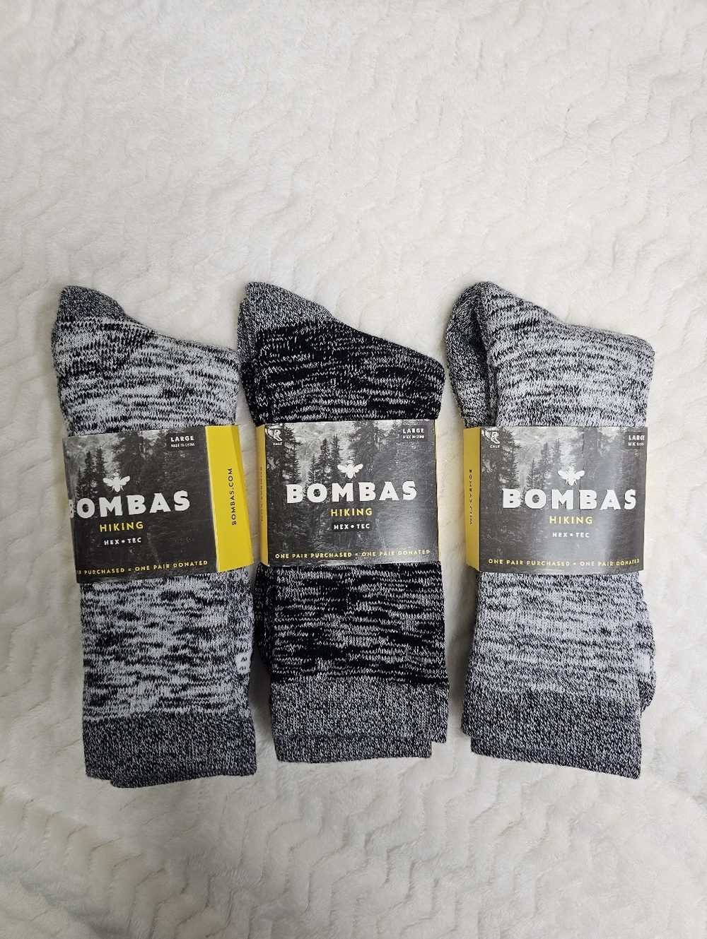 Bombas Men's Hiking Calf Socks Hex Tec Black & Gray Marled 3 Pack New